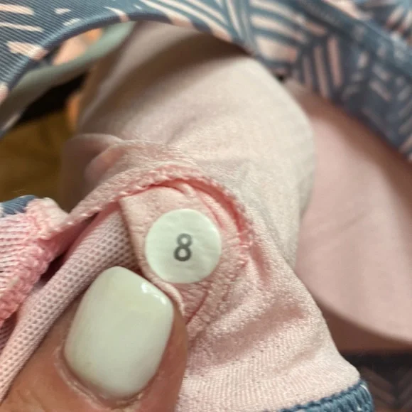 Lululemon Tank - Picture 5 of 5